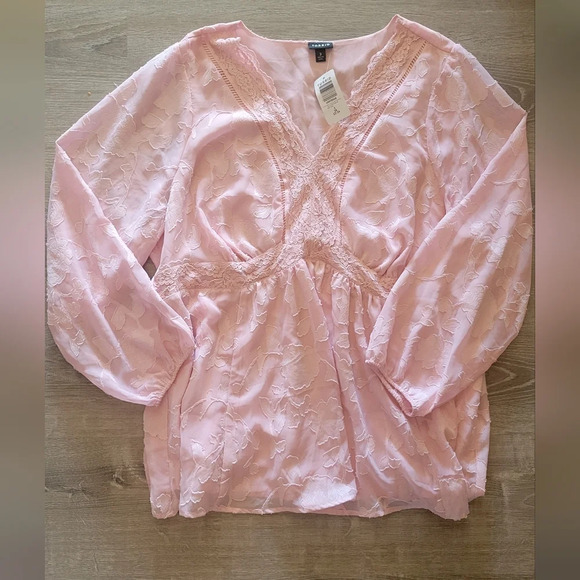 Torrid Babydoll Clip Floral Long Sleeve Shirt Size 3 3X 22-24 NWT - Picture 2 of 4